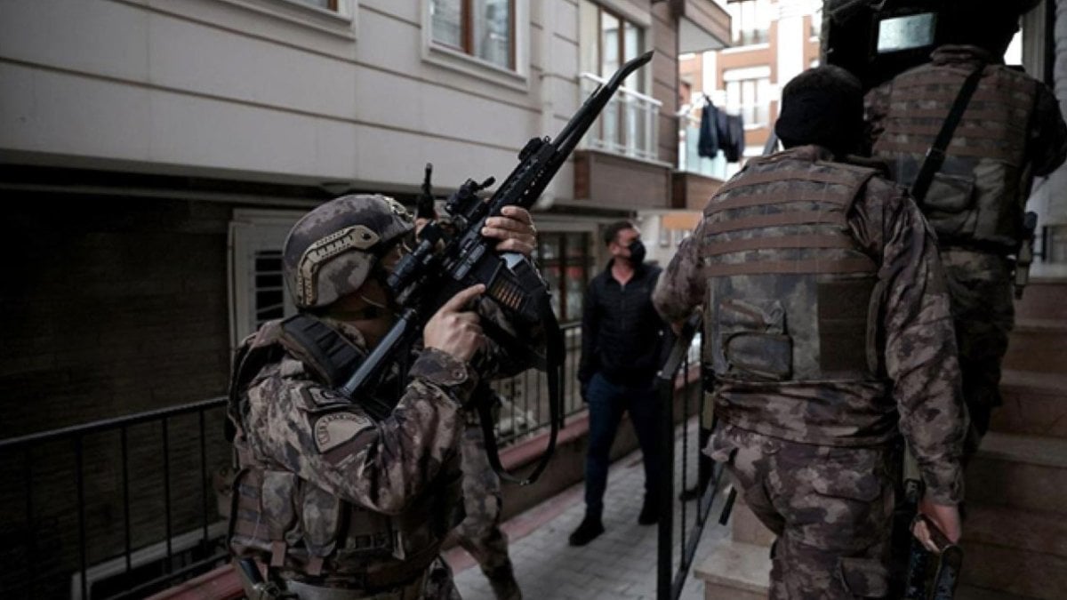 İstanbul'da PKK/KCK'ya operasyon: 8 gözaltı