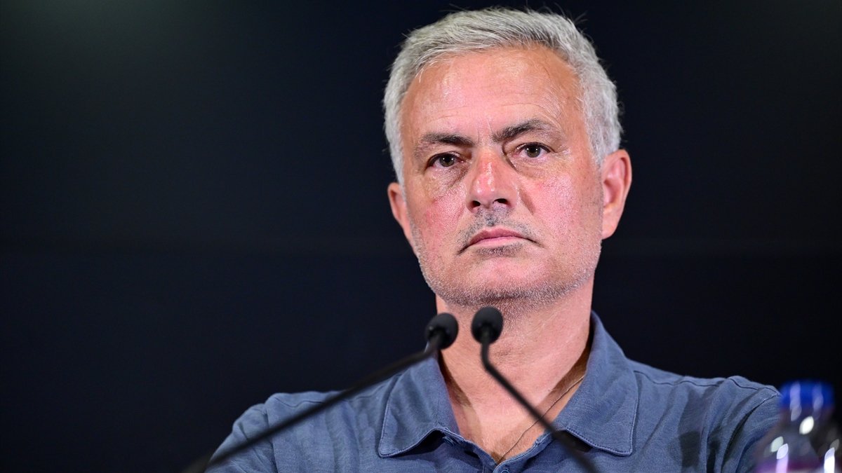 Jose Mourinho: Hakemler Galatasaray'a farklı bakıyor