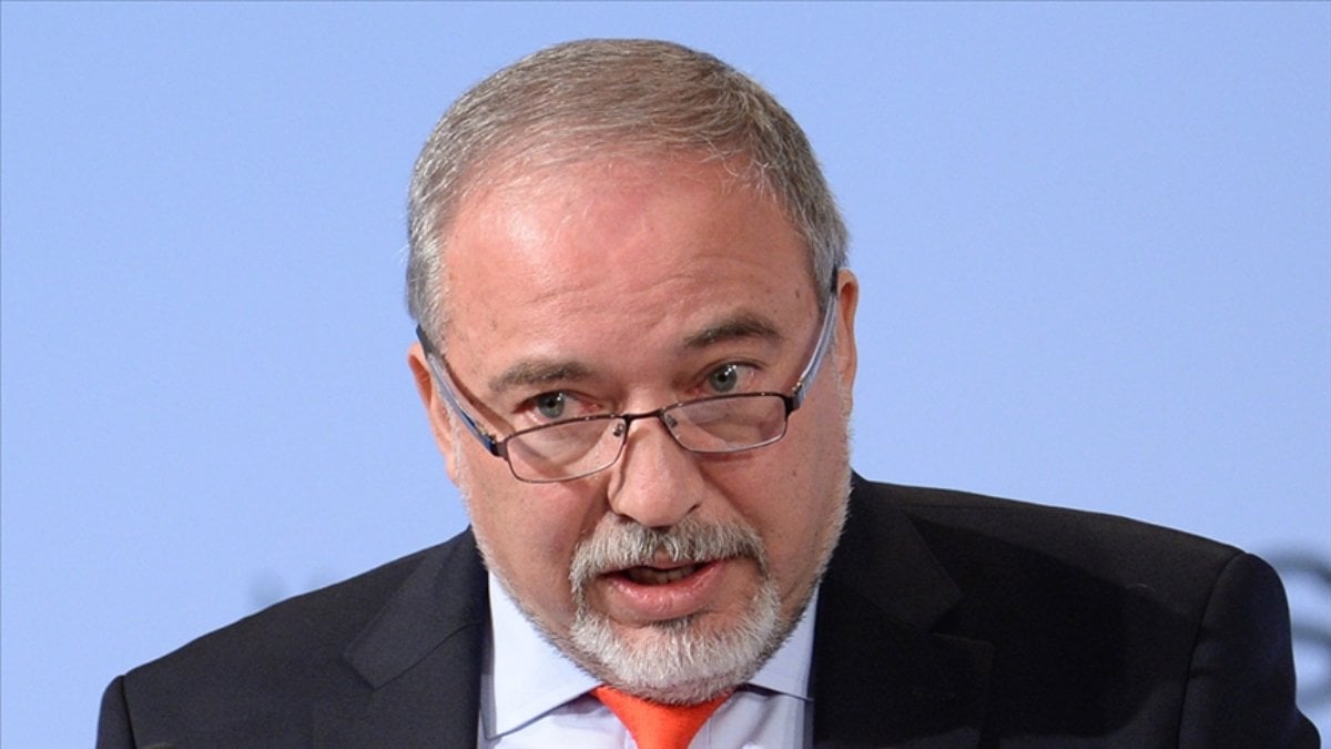 Eski İsrailli Bakan Liberman: Gazze'ye insani yardımlar durdurulmalı