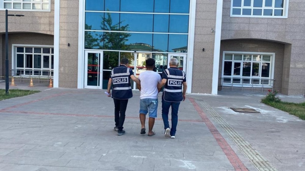 Burdur'da kendini polis olarak tanıttı: 2 milyon liranın üzerinde dolandırdı