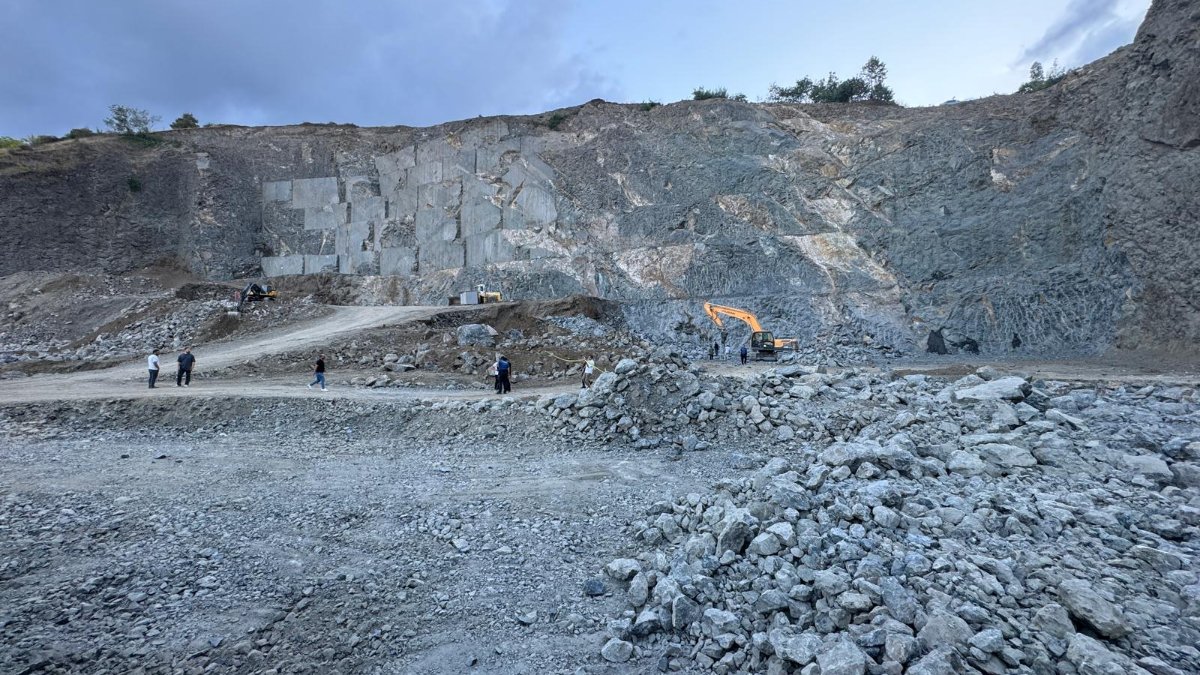 Samsun'da 4 kişinin yaralandığı patlamanın nedeni araştırılıyor