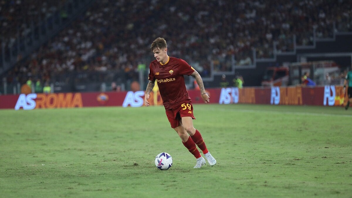 Galatasaray'ı yıkan haber: Nicola Zalewski, Roma'da kalacak