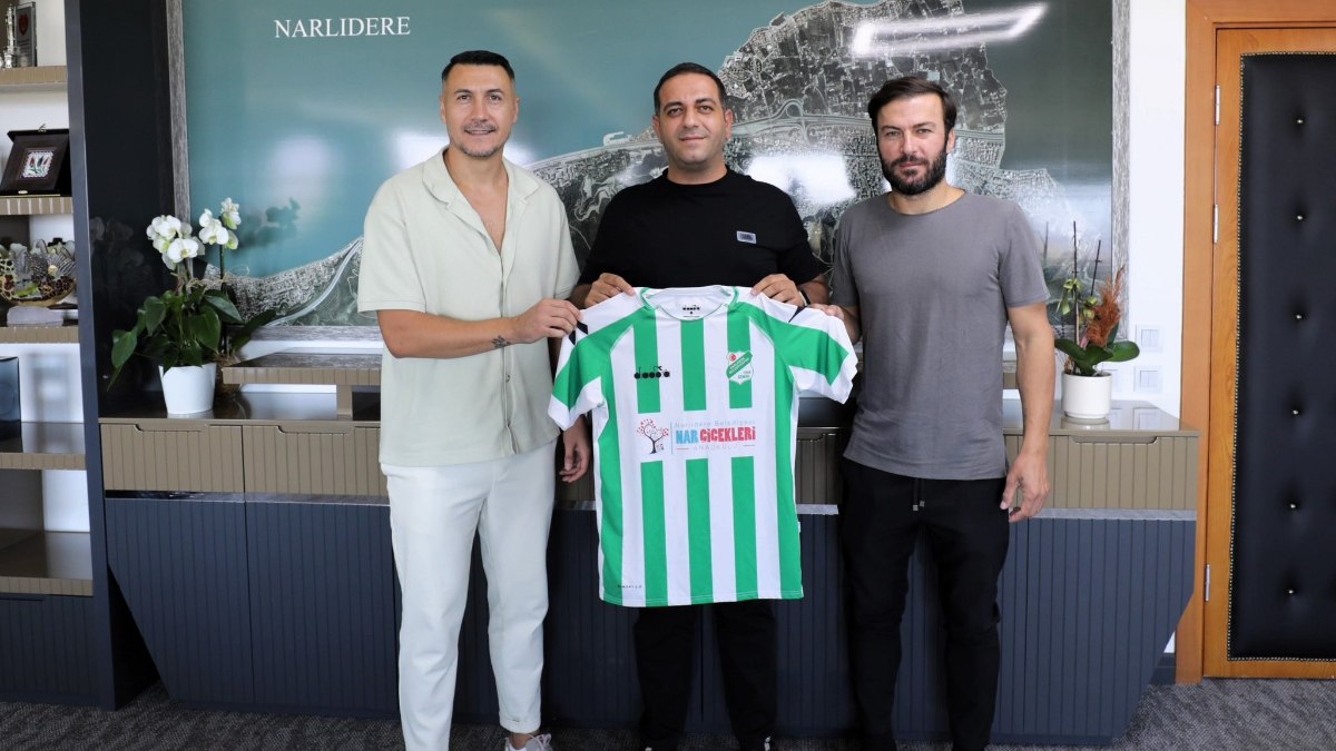 Adis Jahovic ve Berkan Emir, amatöre transfer oldu