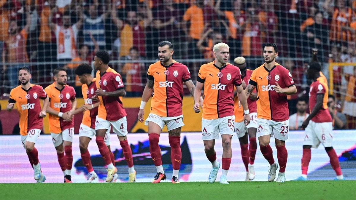 Galatasaray, Rizespor'u farklı yendi