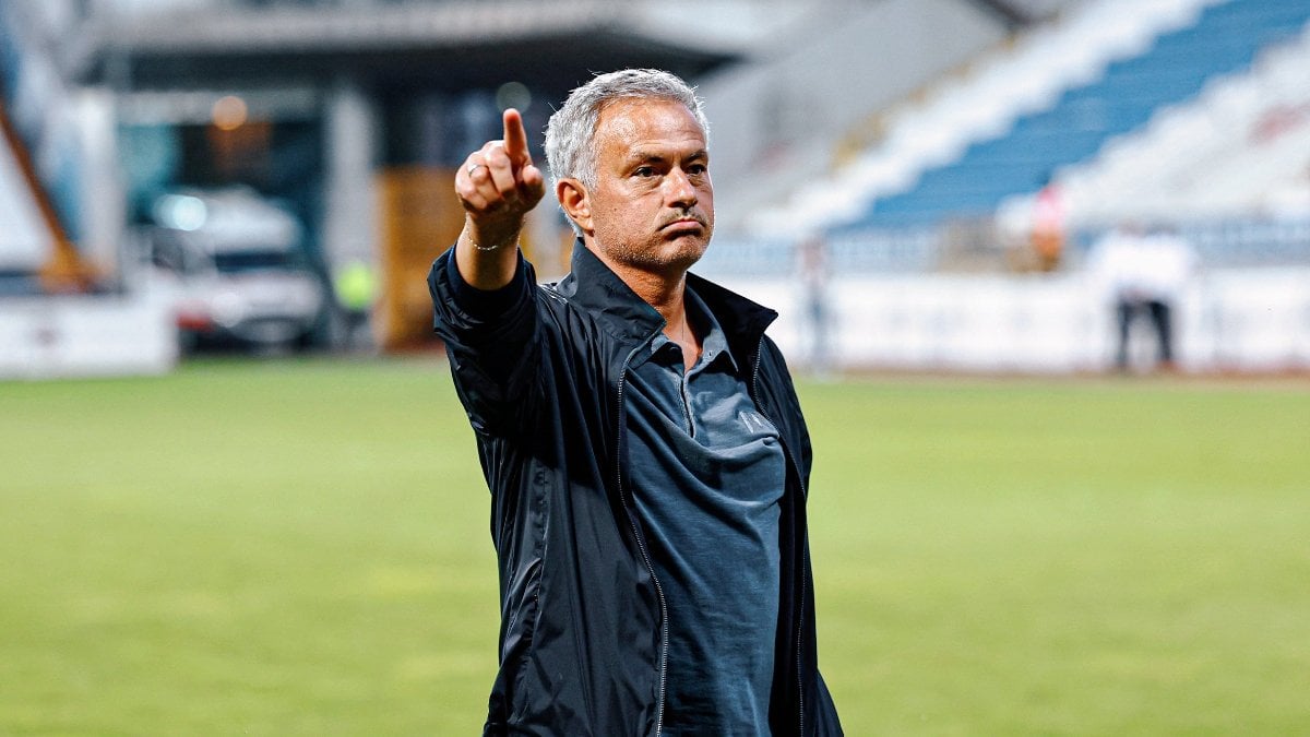 Jose Mourinho, Galatasaray'ı bekliyor