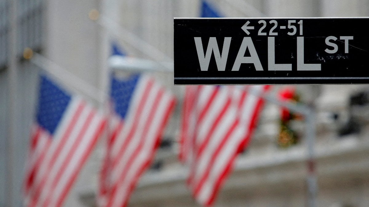 Wall Street, Fed faizi öncesinde artıda açılmaya hazırlanıyor