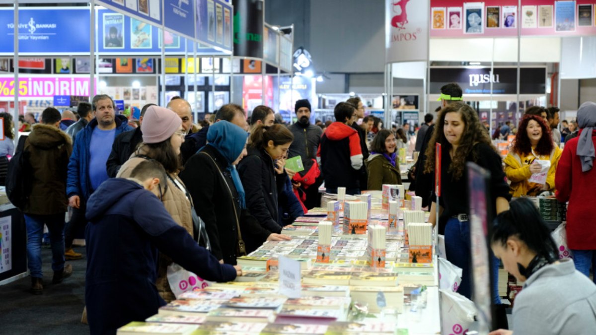 Mersin Kitap Fuarı'nın hedefi 150 bin kitapsever