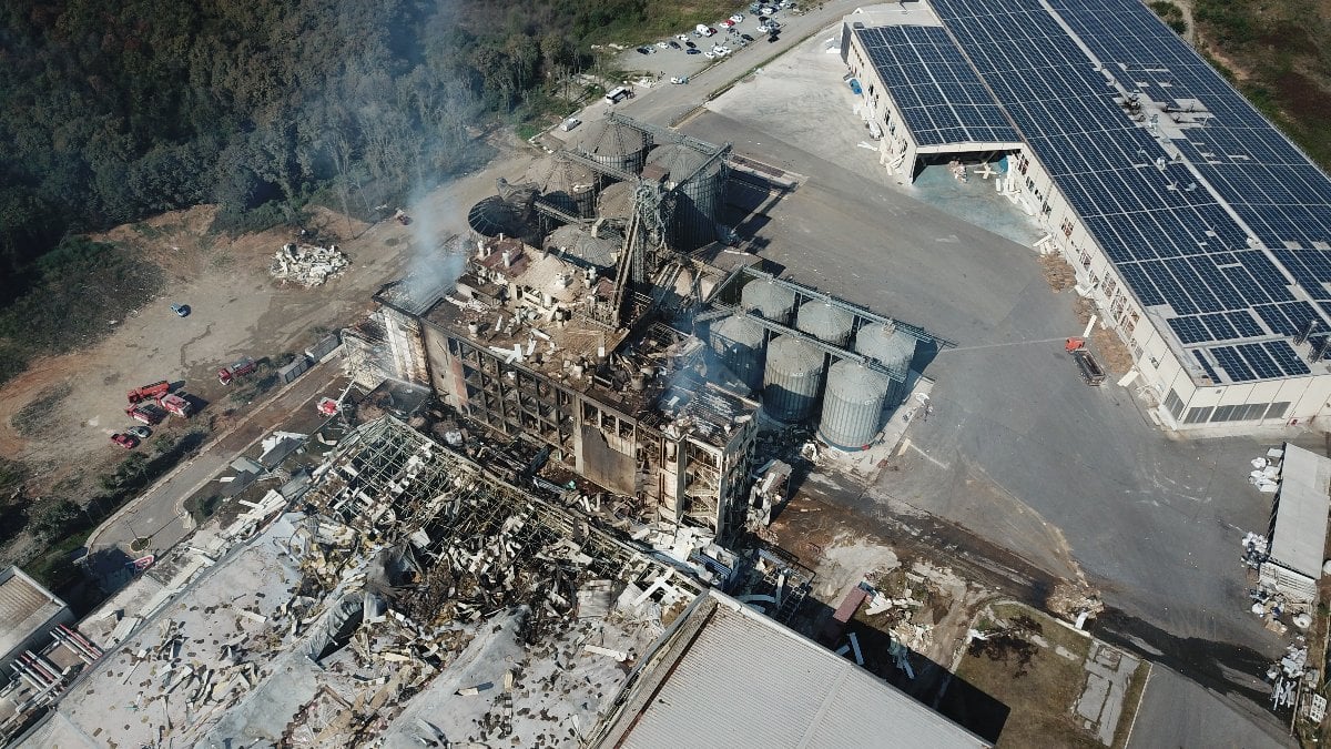 Sakarya'daki fabrika patlamasına ilişkin 6 kişi gözaltına alındı