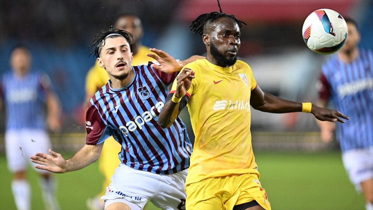 Trabzonspor, evinde Kayserispor'la 2-2 berabere kaldı