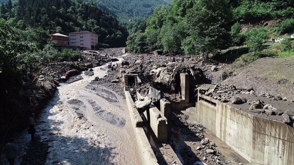 Uzman isim uyardı: Önümüzdeki günlerde ciddi sel tehditleri bekleniyor