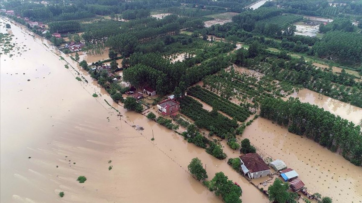 AFAD'dan yurt genelindeki sel ve su taşkınlarına ilişkin açıklama