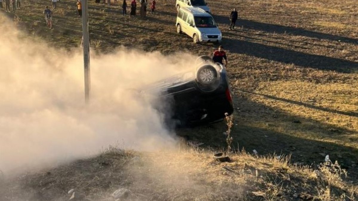 Ağrı'da trafik kazası: 8 yaralı