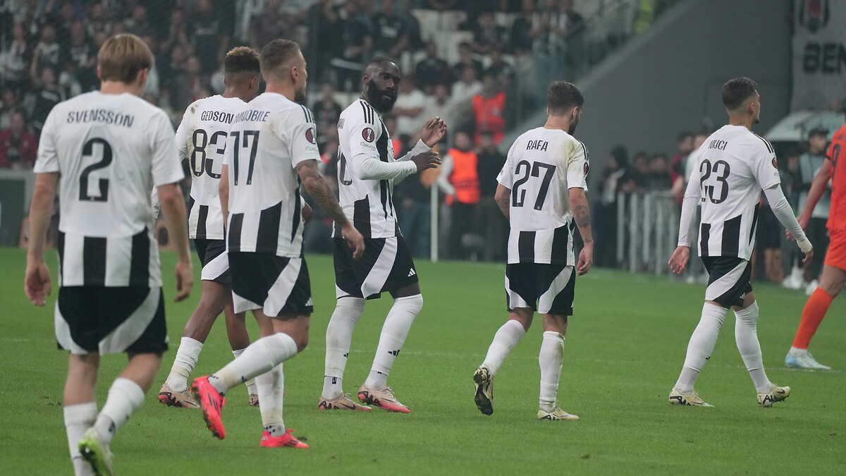 Avrupa'da dökülen Beşiktaş, Süper Lig'de rekor peşinde