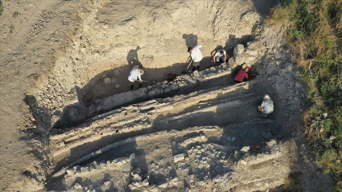 Hatay Antiocheia Antik Kenti'ne günlük ihtiyaçlar için kullanılan su ileten 12 künk bulundu