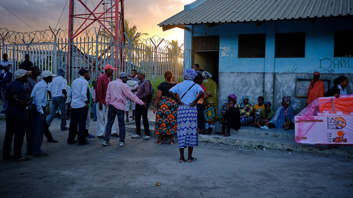 Mozambik'te iktidar partisi, resmi olmayan sonuçlara göre genel seçimde önde