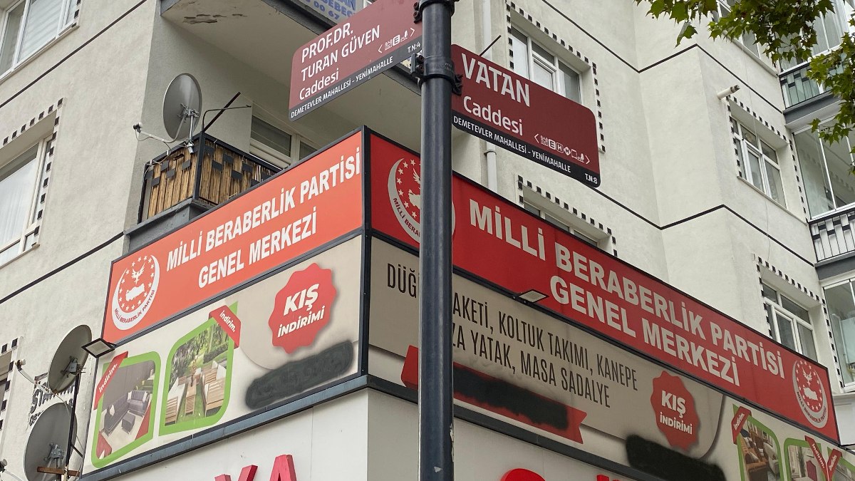 Ankara'da siyasi parti binasına uyuşturucu baskını: 7 gözaltı