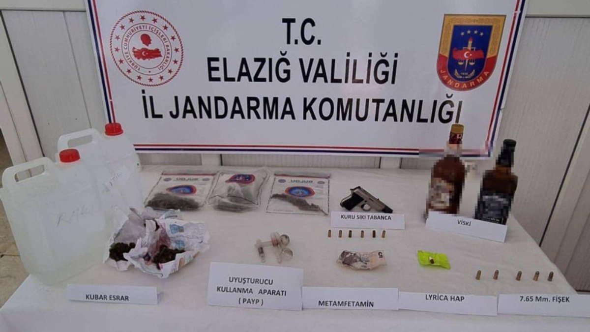 Elazığ'da 3,5 milyon lira değerinde kaçak içki ele geçirildi