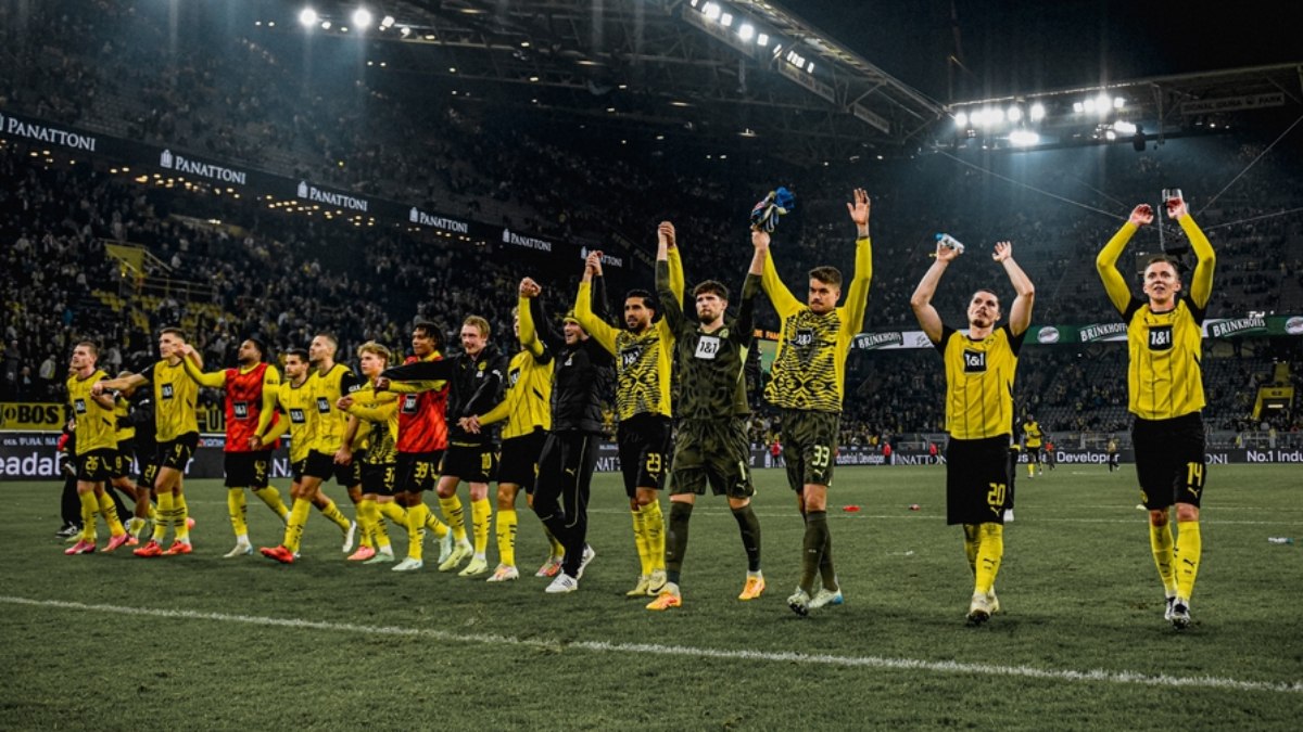 Borussia Dortmund, sahasında St. Pauli'yi yendi