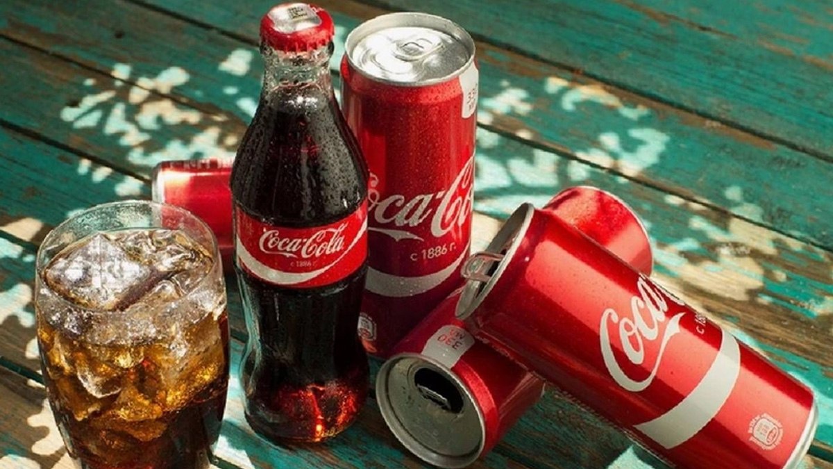 Coca-Cola'nın o ürünleri raflardan kalkıyor! Meğer sağlığı tehdit ediyormuş...