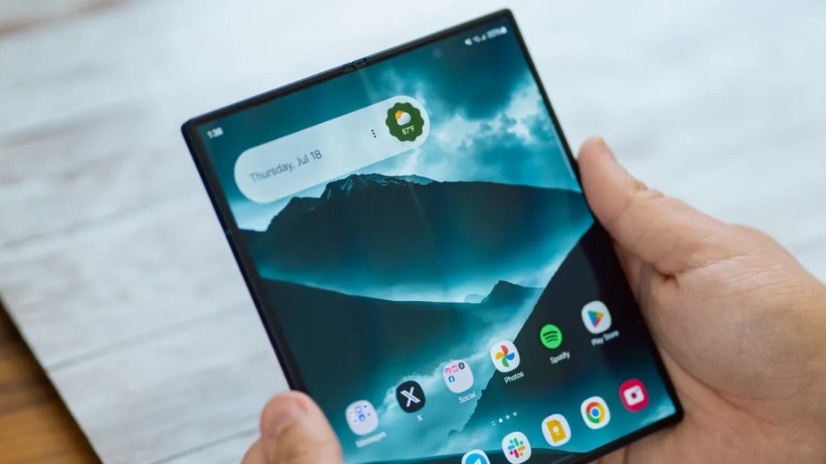 Samsung'dan kötü haber: Uygun fiyatlı Galaxy Z Fold üretilmeyecek