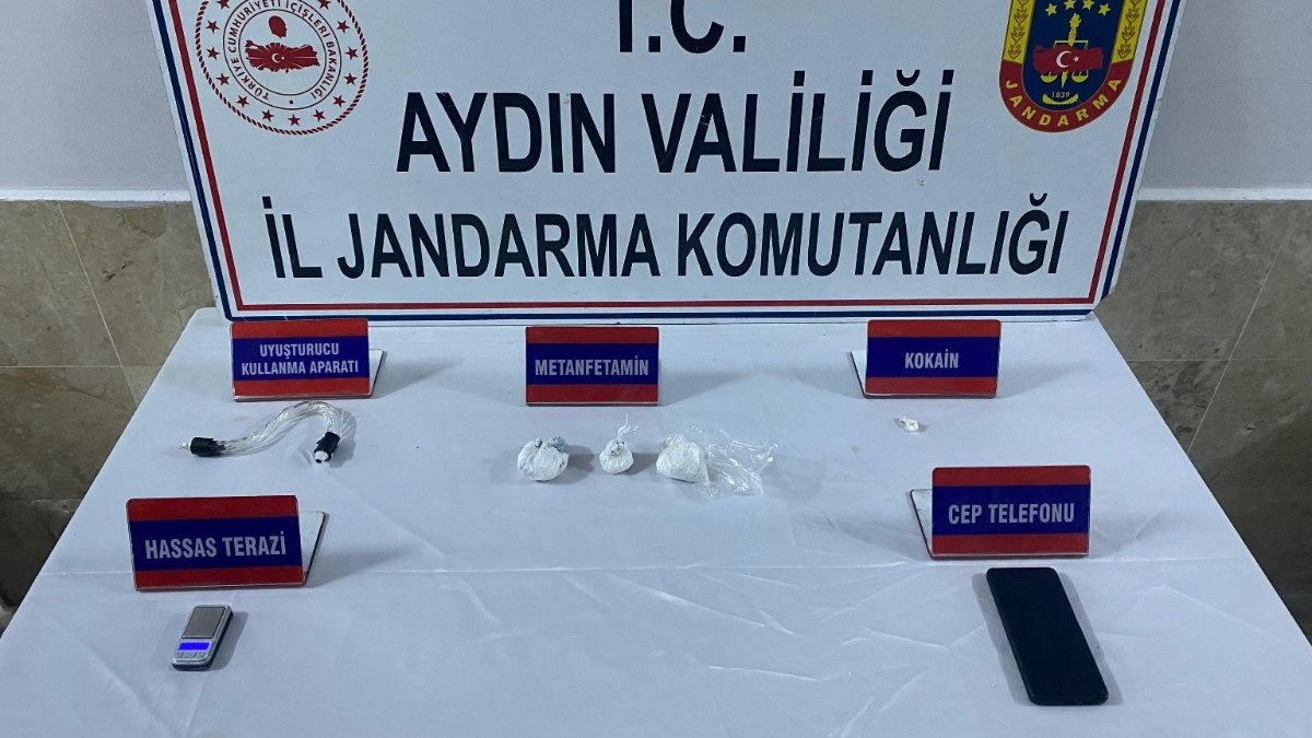 Aydın'da bindiği takside uyuşturucuyla yakalandı