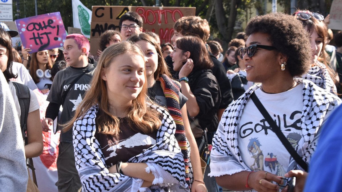 Greta Thunberg'den ABD seçimi yorumu: İki adayın da ellerinde kan var