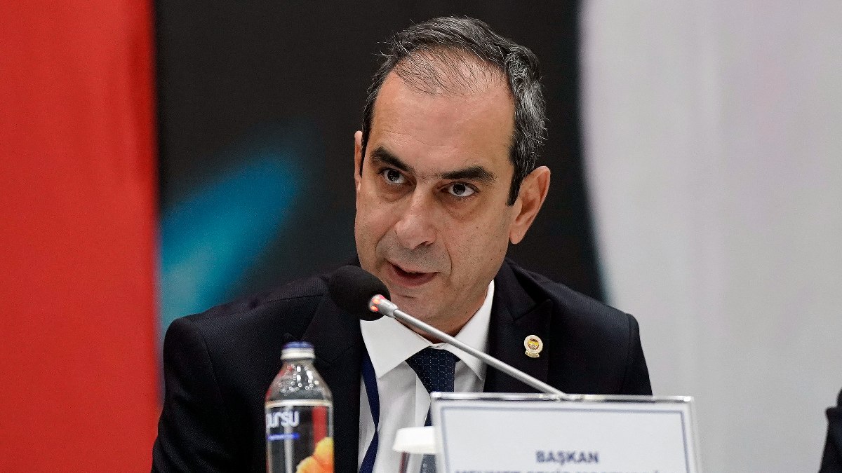 Şekip Mosturoğlu: Jose Mourinho konusunda sabırlı olalım
