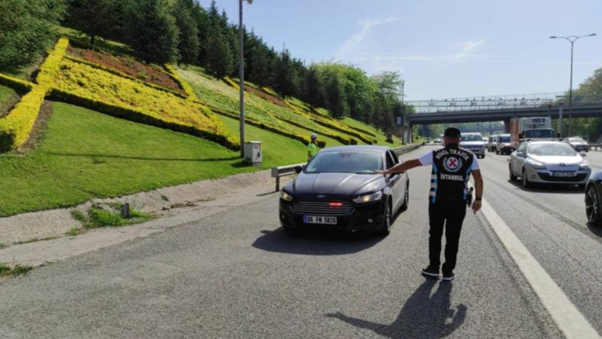 Çakarlı araç cezasını artıran kanun teklifi TBMM'de