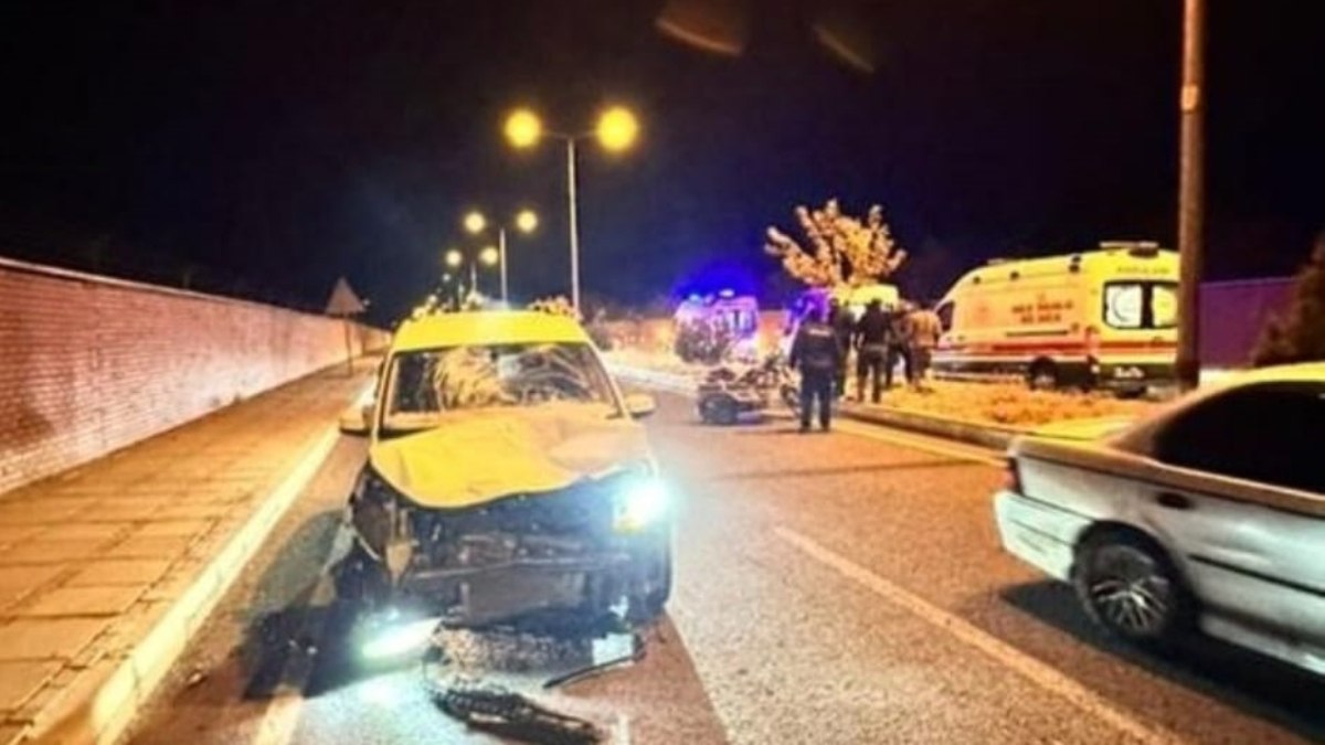 Bingöl'de hafif ticari araç ile sepetli motosiklet çarpıştı: 1 ölü