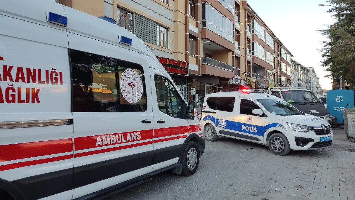 Konya'da alışverişten çıkan sürücüye elektrikli bisiklet çarptı