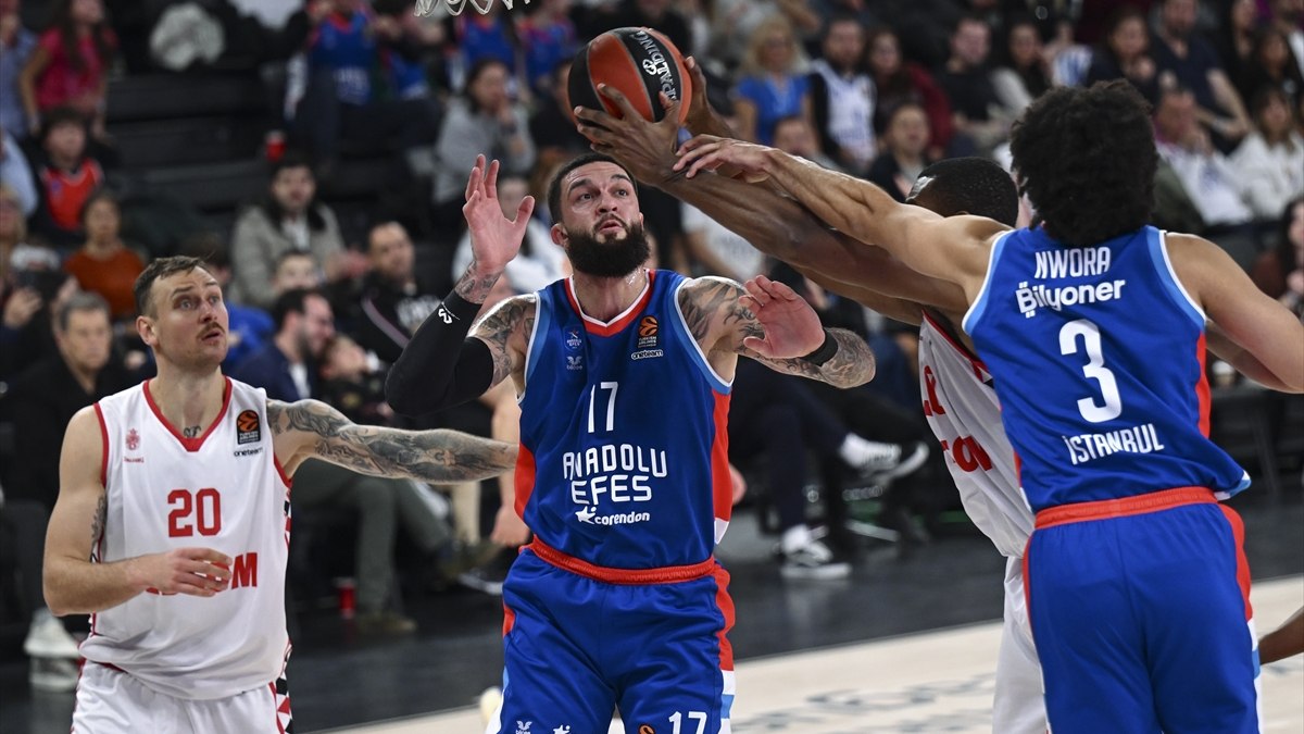 Anadolu Efes, Monaco'ya kaybetti