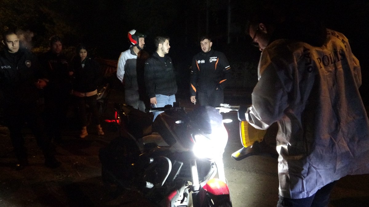 Antalya'da motosikleti çalışanan şahıs arkadaşları ile oluşturduğu tim ile başarılı çalışmaya imza attı