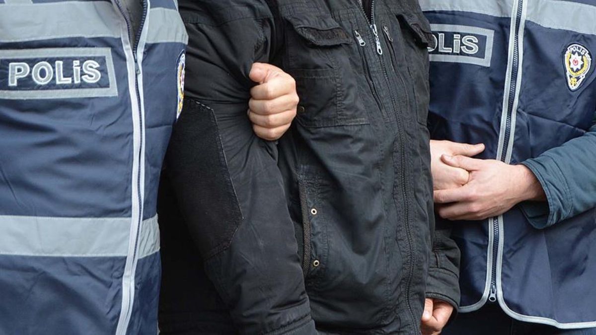 Samsun'da müstehcenlik operasyonu:17 gözaltı