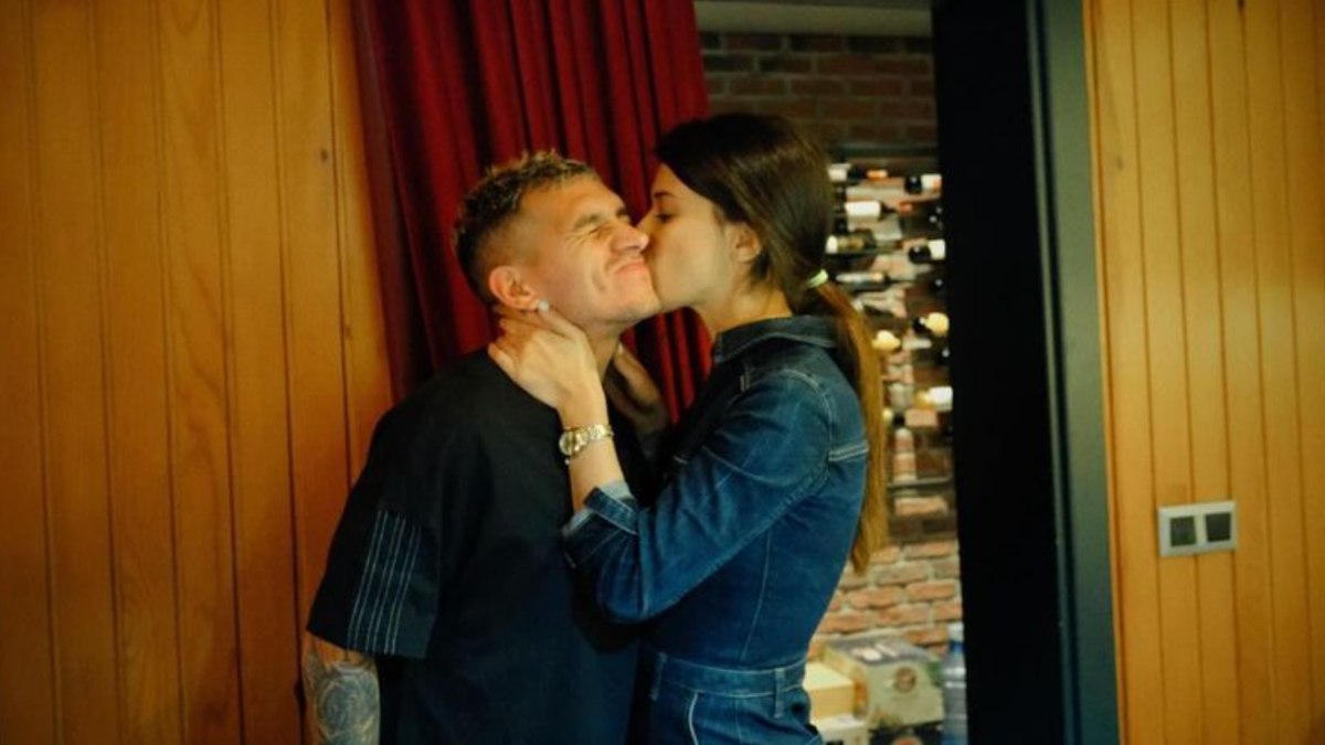 Lucas Torreira'dan aşk dolu kareler peş peşe geldi