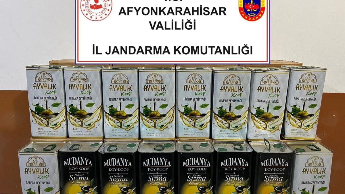 Afyonkarahisar’da 310 litre sahte zeytinyağı ele geçirildi