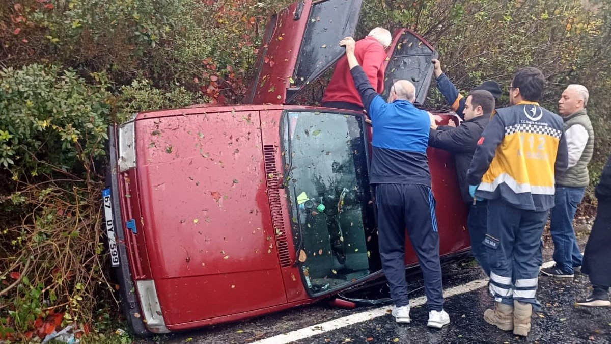 Zonguldak'ta otomobil kazası: 3 yaralı