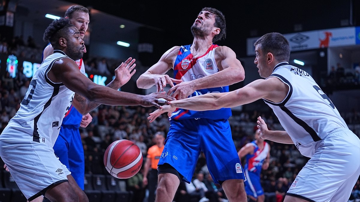 Beşiktaş, Büyükçekmece Basketbol'u devirdi