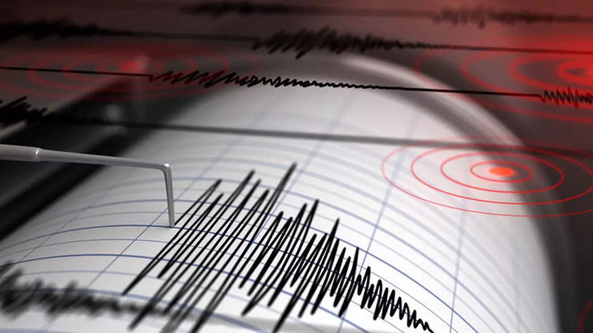 Akdeniz'de 4 büyüklüğünde deprem meydana geldi