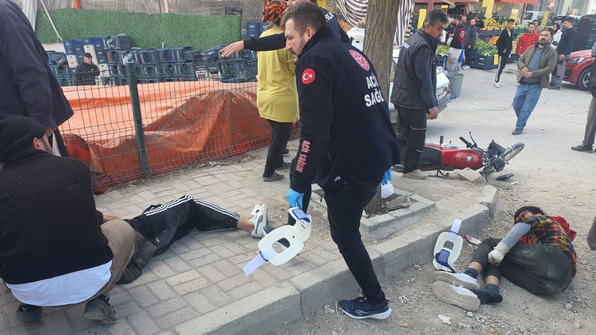 Adıyaman'da otomobil ile motosiklet çarpıştı: 2 yaralı