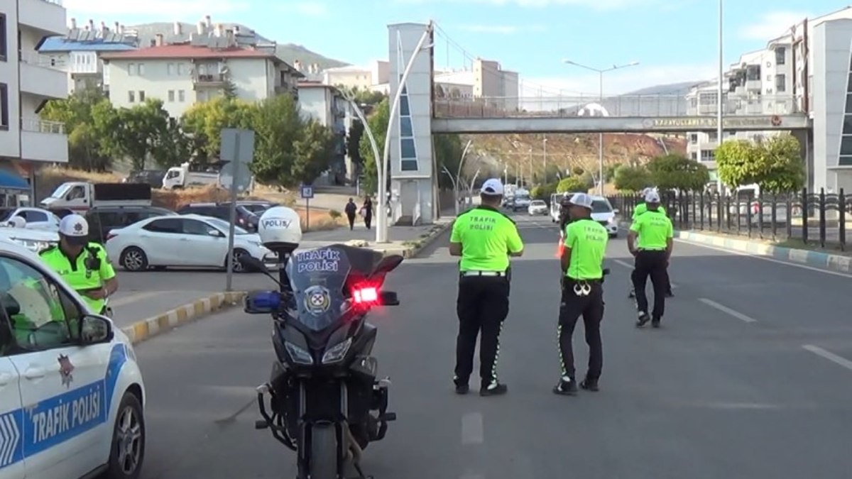 Tunceli'de trafik kurallarını ihlal edenlere ceza