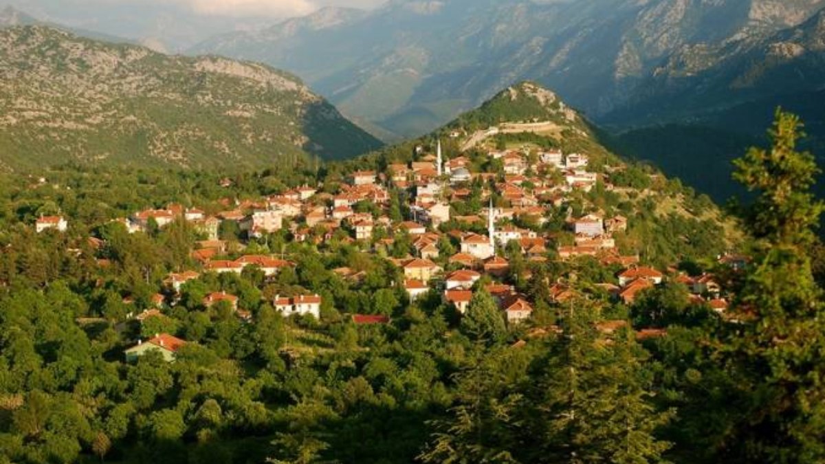 Dünyadaki cennetin adresi belli oldu! Dünyanın en iyisi seçilen o köye giden dönmek istemiyor…