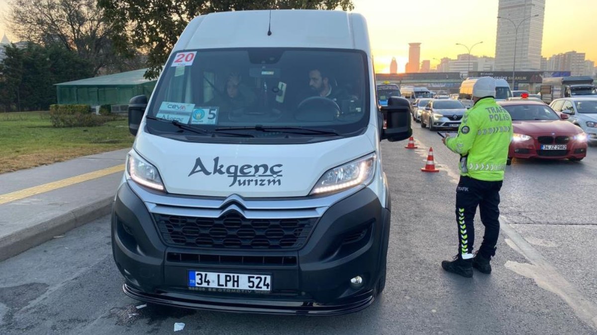 İstanbul'da okul servis araçlarına denetim: 16 bin lira ceza kesildi