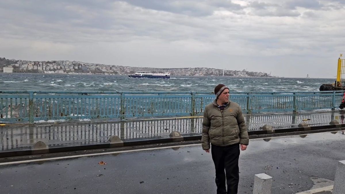 İstanbul'da sağanak ve lodos zor anlar yaşattı