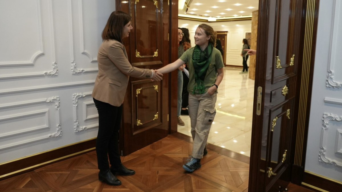 İsveçli iklim aktivisti Greta Thunberg'den Diyarbakır Büyükşehir Belediyesi'ne ziyaret