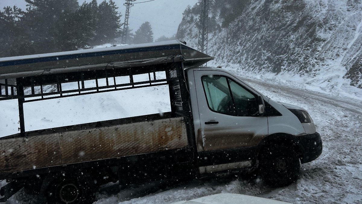 Adana'da 3 ilçede taşımalı eğitime 1 gün ara verildi