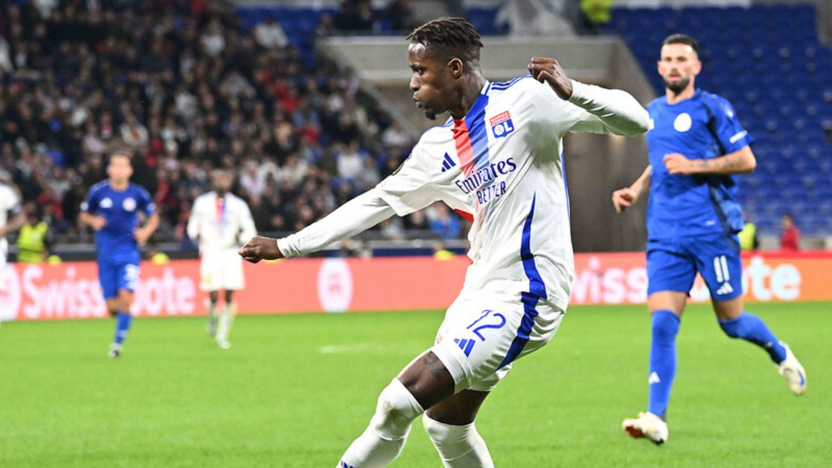 Wilfried Zaha'dan dikkat çeken paylaşım!