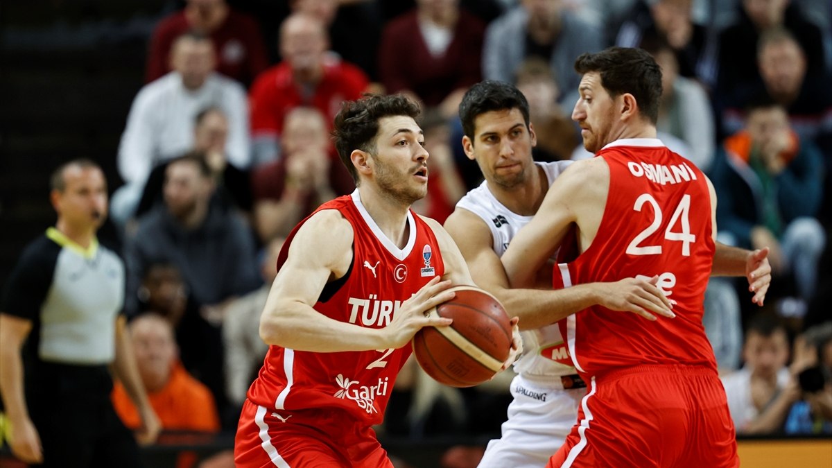 A Milli Erkek Basketbol Takımı, Avrupa Şampiyonası'nı garantiledi