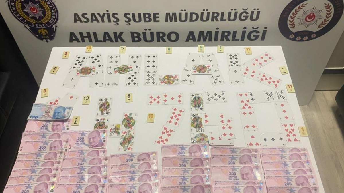 Antalya'da kumar operasyonu: 85 kişi yakalandı