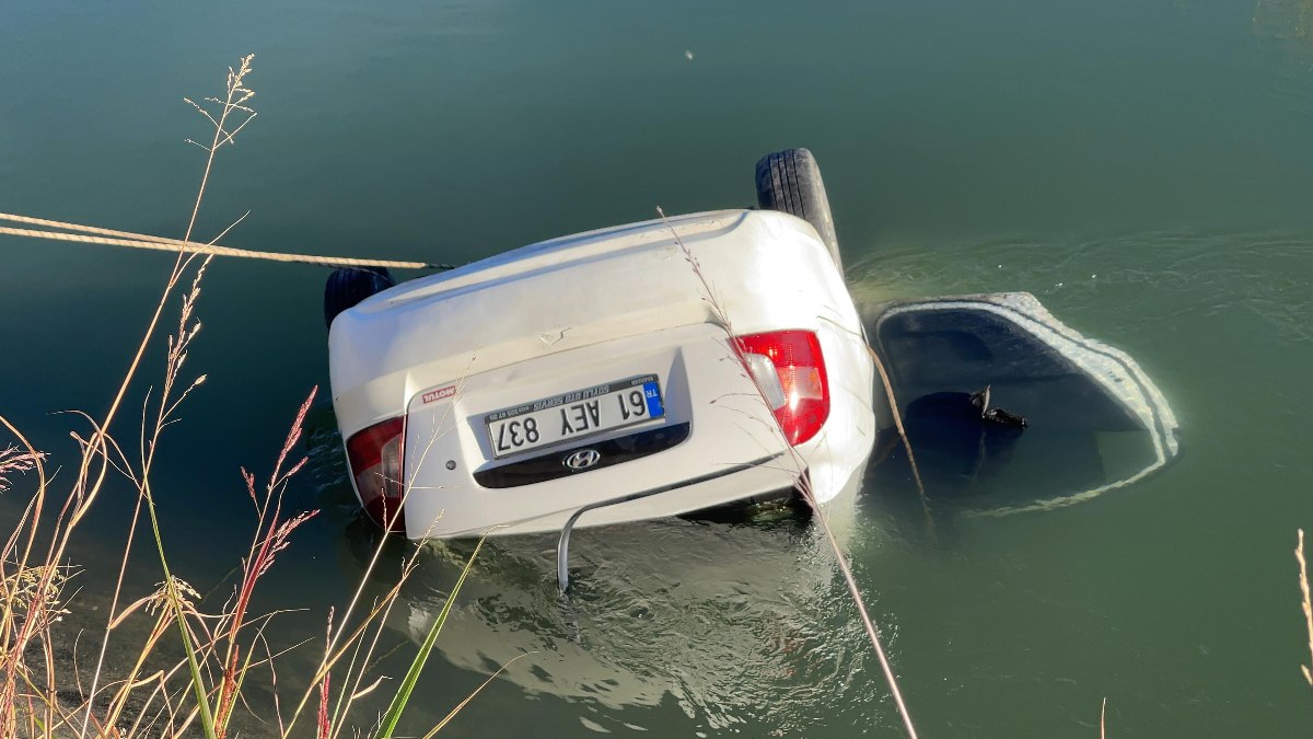 Osmaniye’de otomobil kanala uçtu: 2 ölü 1 yaralı