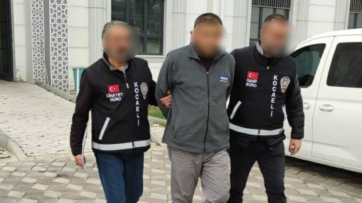 Kocaeli'de oğlunu öldüren babaya mahkemeden 'cezalandırılmasına yer olmadığı' kararı